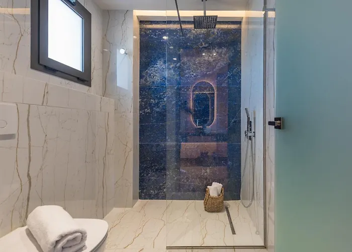 Isola Concept 4*