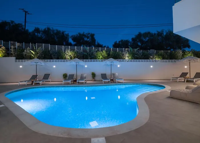 Isola Concept 4*