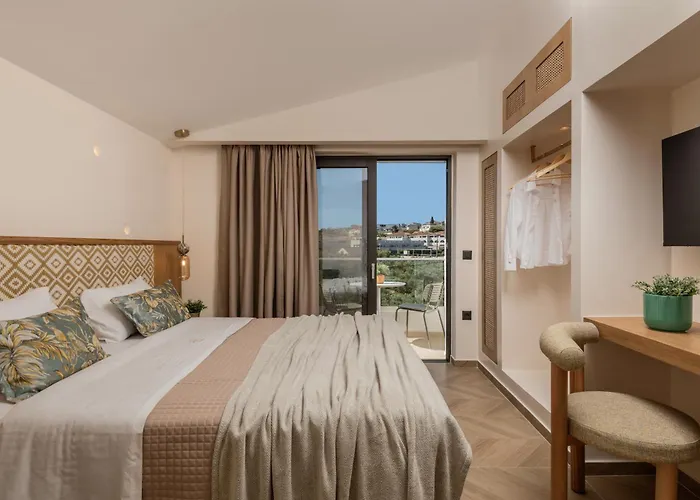 Isola Concept 4*
