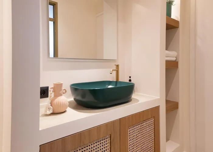 Isola Concept 4*