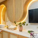 Isola Concept