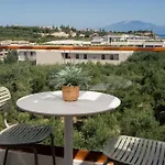 Isola Concept Aparthotel 4*