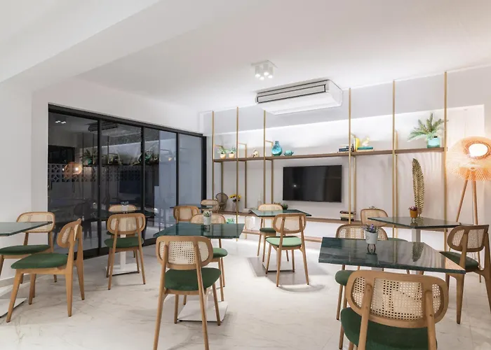 Isola Concept Ξενοδοχείο με διαμερίσματα Τσιλιβί