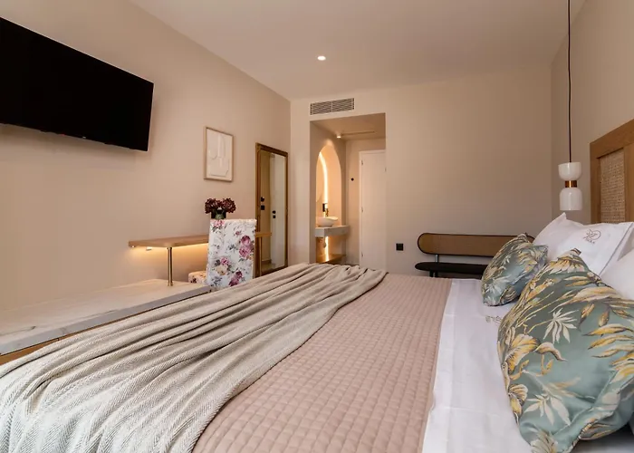 Isola Concept 4* Τσιλιβί