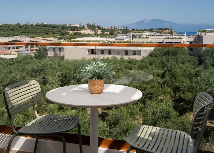 Isola Concept Ξενοδοχείο με διαμερίσματα 4*