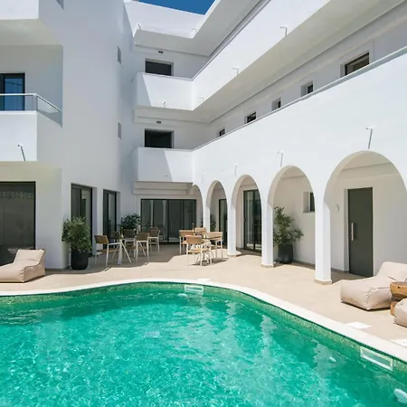 מלון דירות Isola Concept טסיליבי